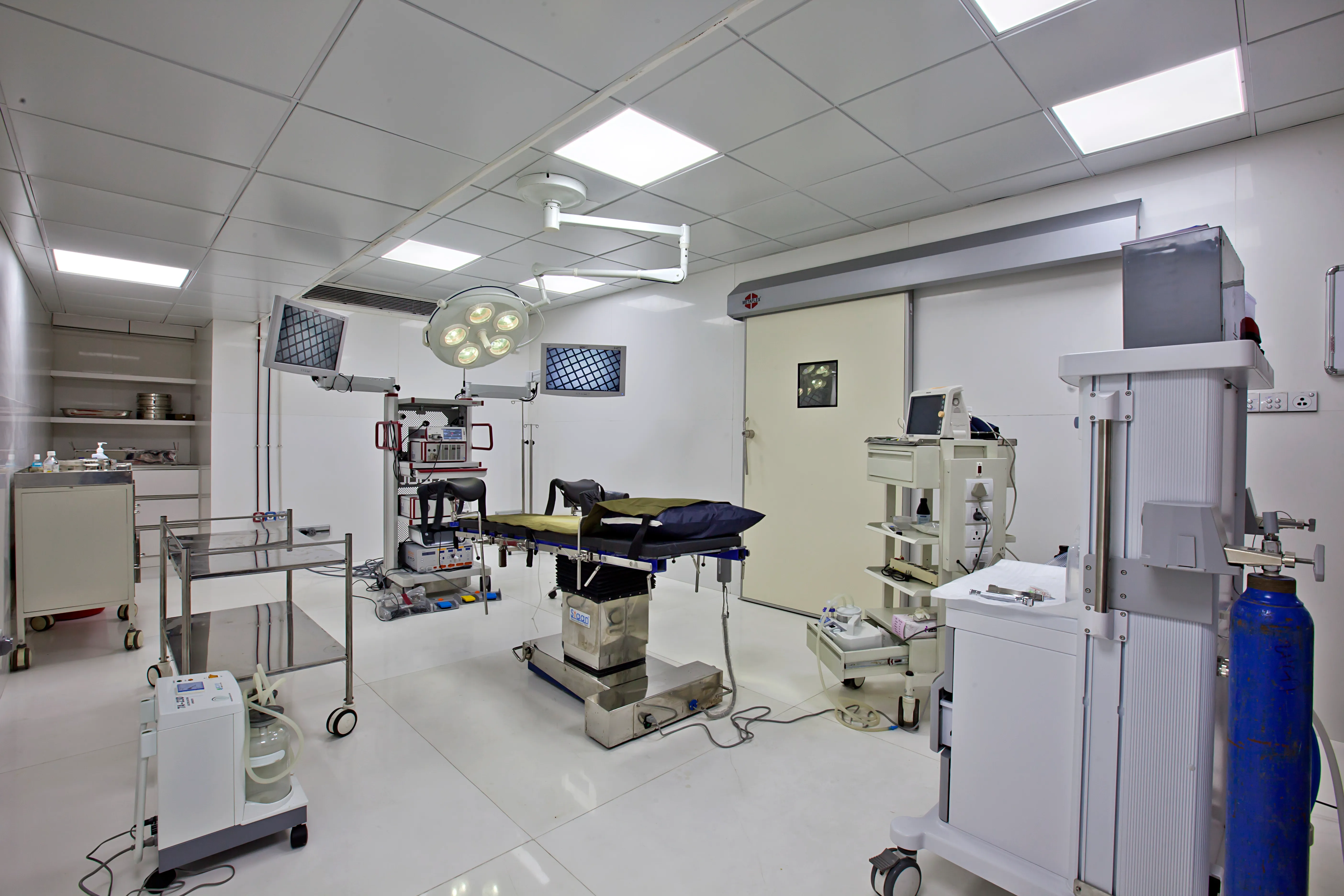 Operating theatre at The Hairsmith Clinic